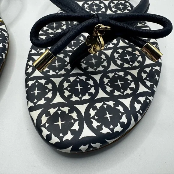 Kate Spade Mystic Bow Flats Sandals Navy White - Picture 2 of 8